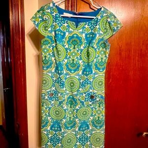 Women’s dress